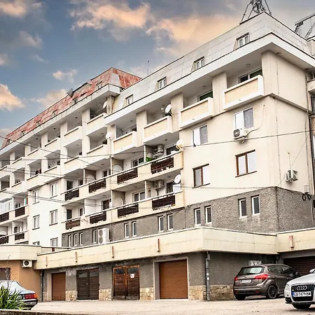 явор * Трявна