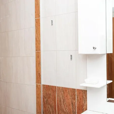 явор تريفنا