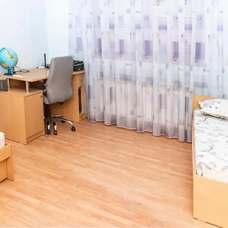 Апартамент явор Трявна